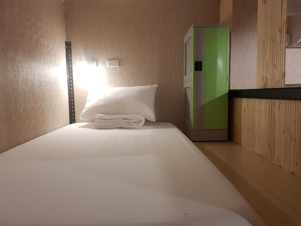 Hostel Of Rising Sun 昇行旅 Yonghe Exterior foto