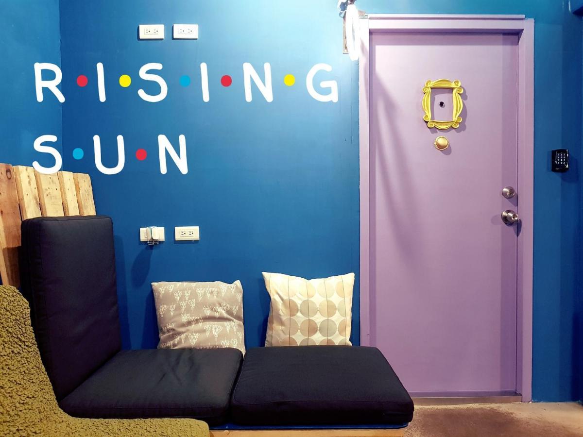 Hostel Of Rising Sun 昇行旅 Yonghe Exterior foto
